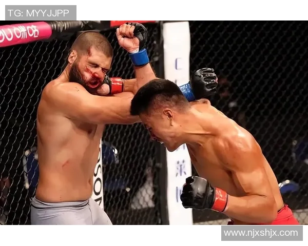 震撼瞬间尽在眼前UFC集锦带你领略格斗之美与激情对决 震撼瞬间尽在眼前UFC集锦带你领略格斗之美与激情对决