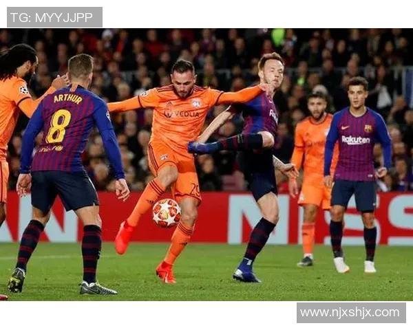 巴塞罗那与里昂上半场精彩对决回顾与分析 巴塞罗那与里昂上半场精彩对决回顾与分析