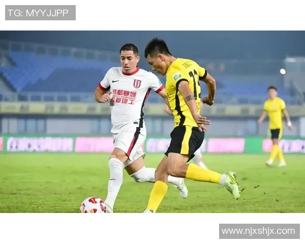 深圳队主场失利,中超联赛战况再起波澜,球队迎来困境 深圳队主场失利,中超联赛战况再起波澜,球队迎来困境