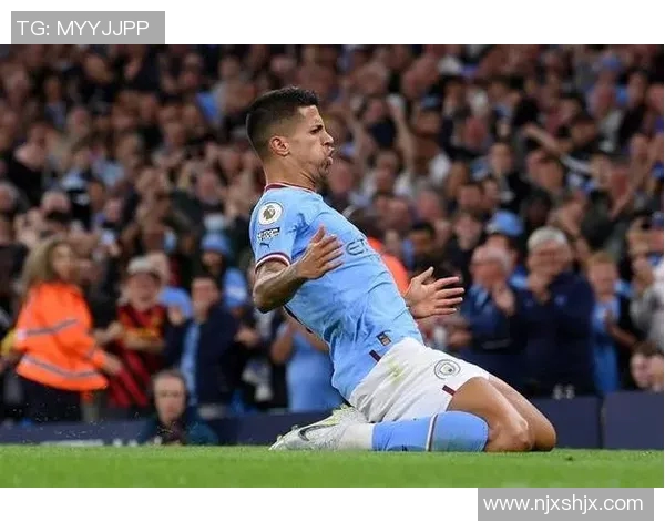 坎塞洛的足球之路:从天才少年到世界级后卫的成长历程与成就分析 坎塞洛的足球之路:从天才少年到世界级后卫的成长历程与成就分析