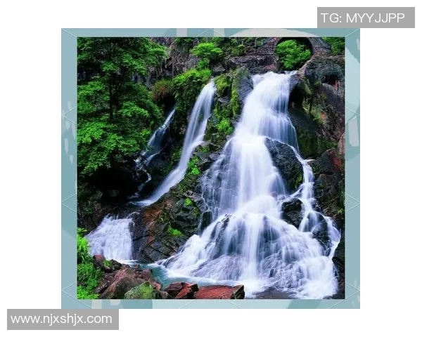 探索龙山湖周边的自然风光与人文魅力,畅享惬意生活的理想之地 探索龙山湖周边的自然风光与人文魅力,畅享惬意生活的理想之地