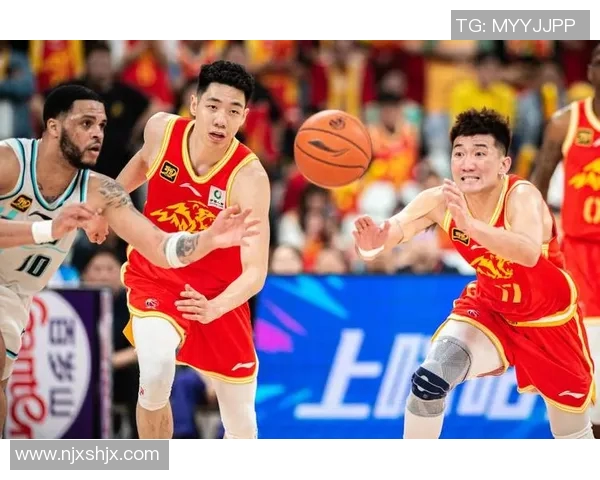 辽篮与浙江激战正酣直播盛况回顾及精彩瞬间分析 辽篮与浙江激战正酣直播盛况回顾及精彩瞬间分析