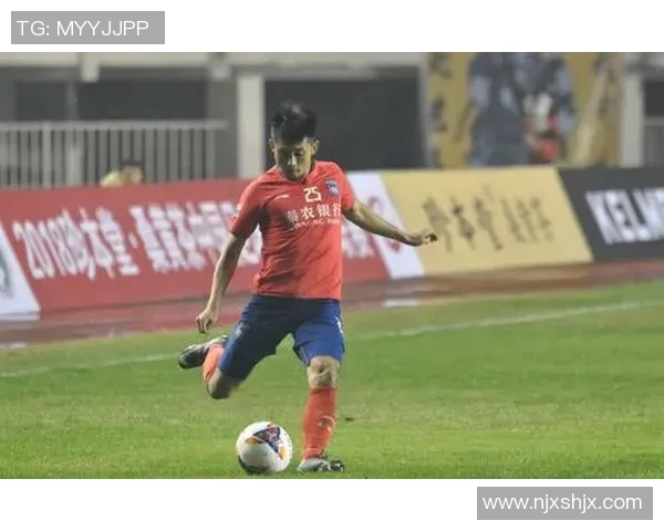 陕西大秦迎战梅县铁汉争夺赛季关键三分的激烈对决