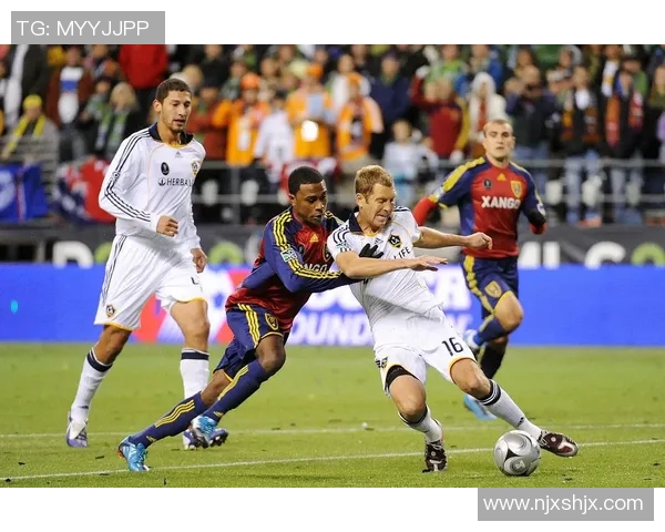 广东宏远与蔚山现代激战正酣谁将赢得这场精彩对决的胜利